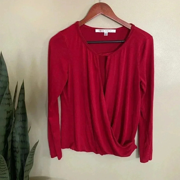 MAX STUDIO WOMENS RED LONG SLEEVE - Picture 1 of 3